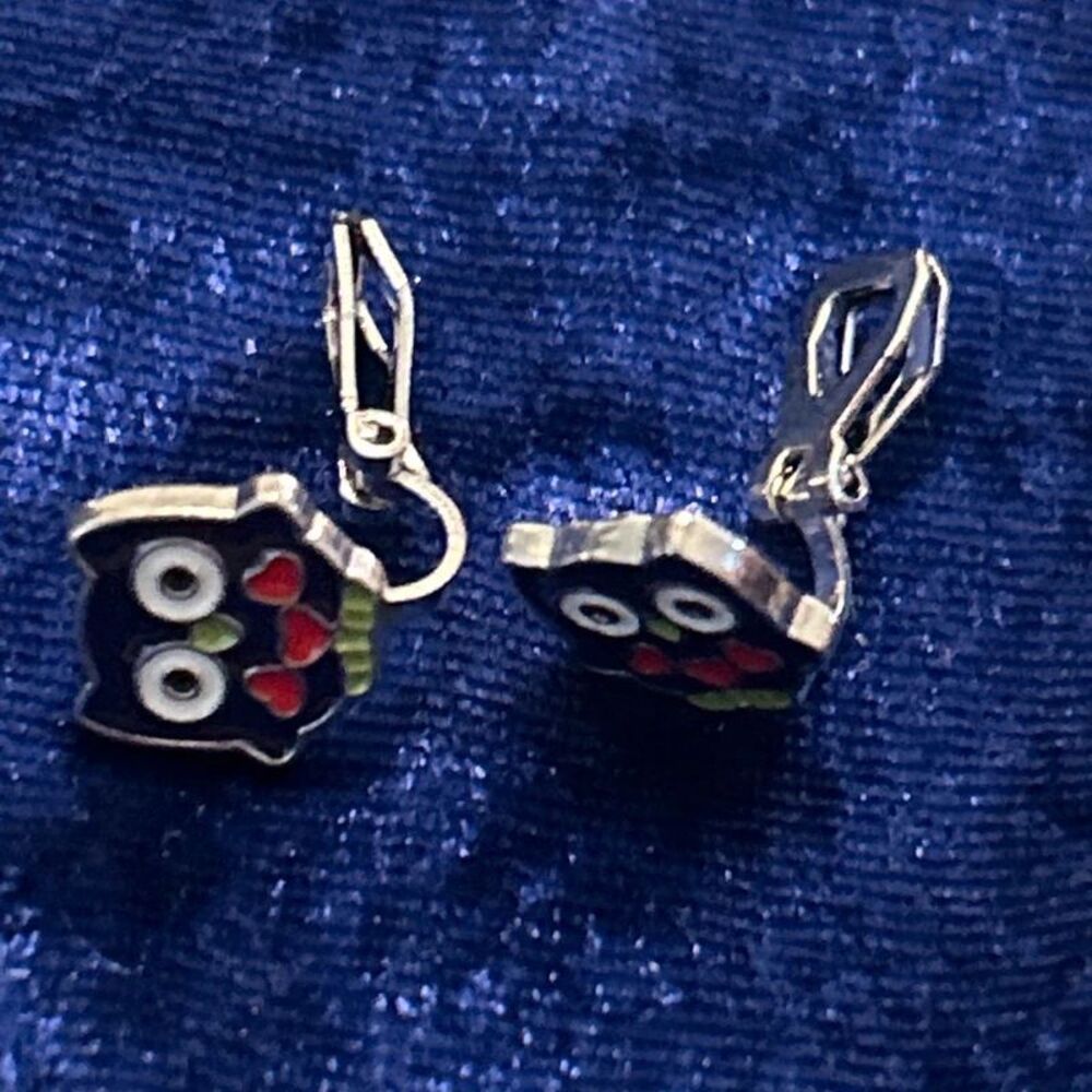 Cute Owl Enamel Leverback Earrings